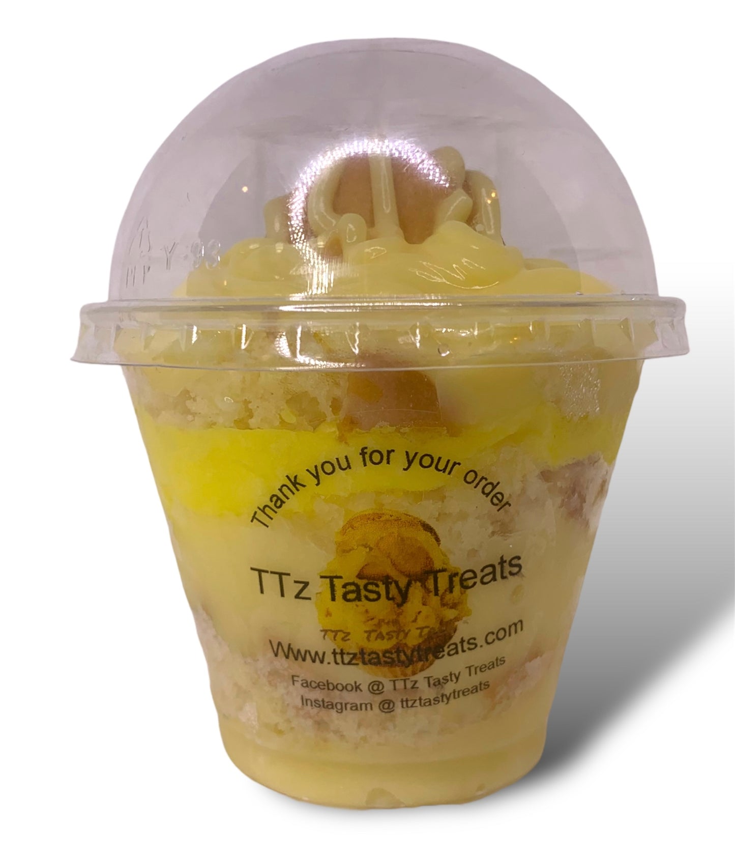 Banana-less pudding cake in a cup