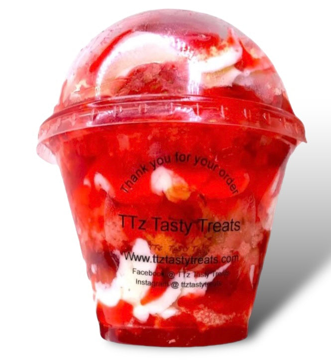 Strawberry crunch cake in a cup